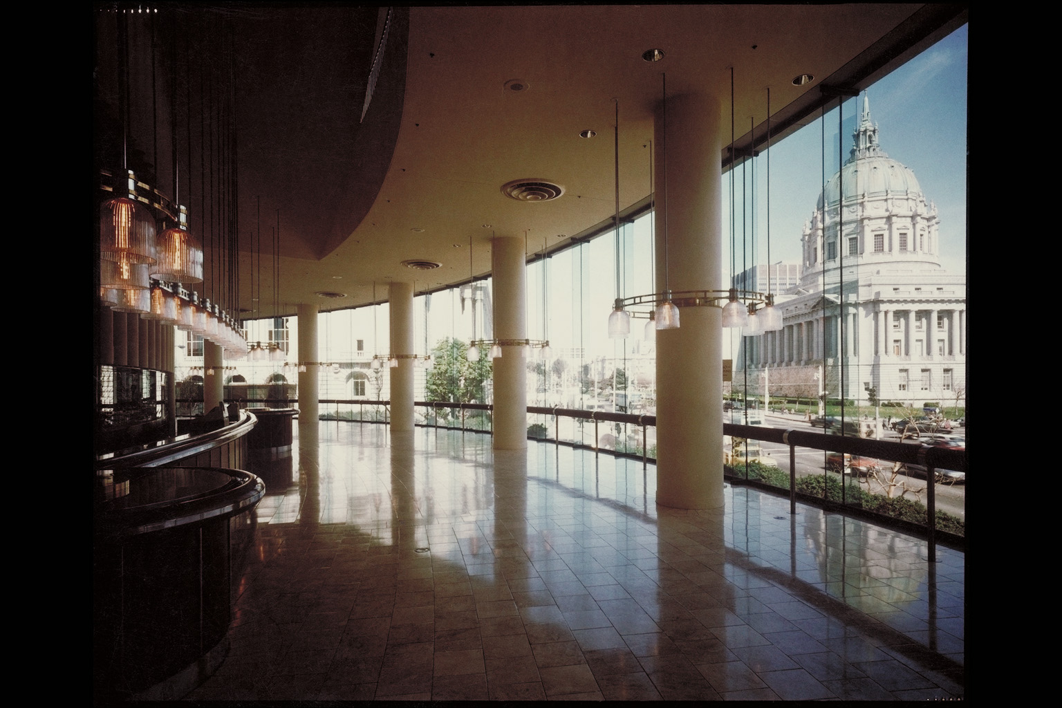 San Francisco Symphony Davies - Dsh Int Cityhall By Jim Woollen