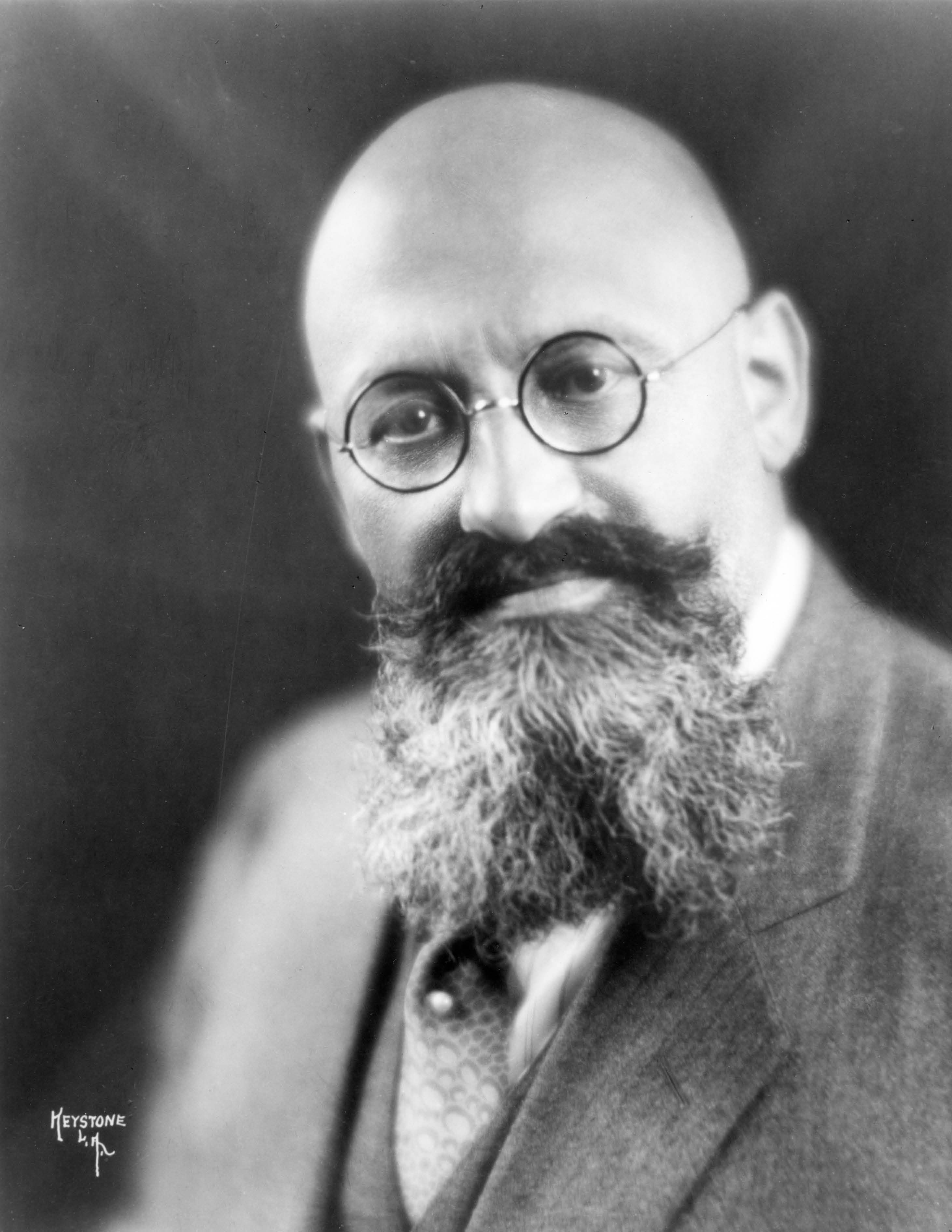 Alfred Hertz net worth salary